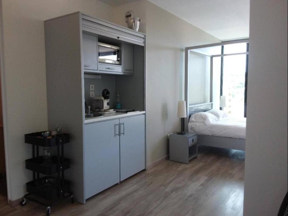 קארי-לה-רואה Grand Studio Terrasse De Standing, Pleine Vue Village Et Mer מראה חיצוני תמונה