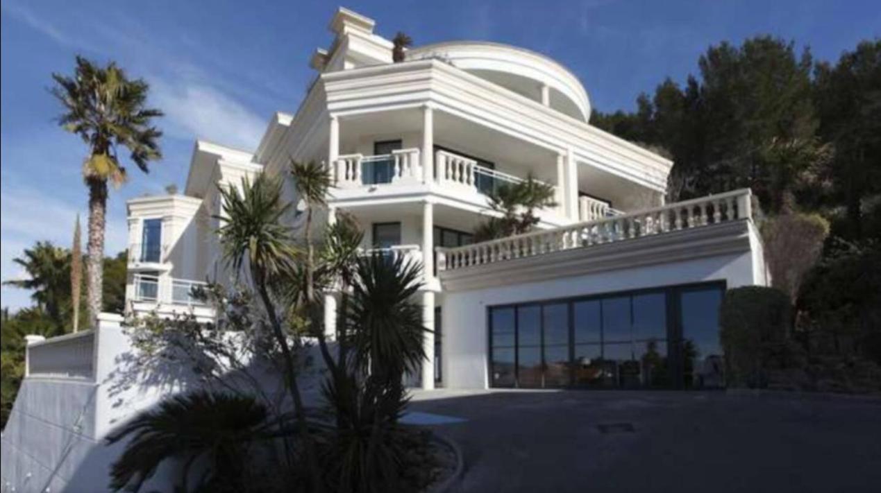 קארי-לה-רואה Grand Studio Terrasse De Standing, Pleine Vue Village Et Mer מראה חיצוני תמונה